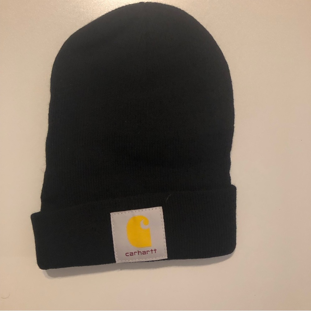 Carhartt black hat new Without tags